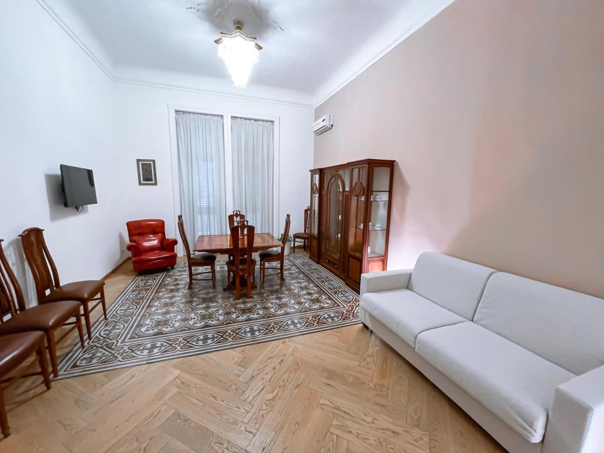 شقة Luxury Bnb Dedeo باري المظهر الخارجي الصورة